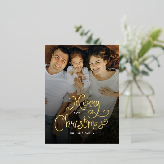 Merry Christmas Whimsical Script  Family  Photo Folie Feestdagen Briefkaart (Staand Voorkant)