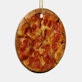 Merry Crustmas Deep Dish Pepperoni Pizza Keramisch Ornament (Rechts)