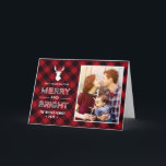 Merry en Bright | Foto van Red Buffalo Check Feestdagen Kaart<br><div class="desc">Verspreid uw vakantiewensen met deze Merry en de Heldere kaarten van de Collage van de Foto die een Klassieke Rode Buffalo van de Controle en het Duistere Hoofdsymbool van de Bodem van het Klassiek kenmerken. Het is makkelijk om je te personaliseren om uniek van je te zijn. (1) Voor verdere...</div>