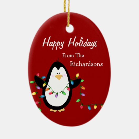 Merry en Bright kerstpinguïn in rood Keramisch Ornament (Achterkant)