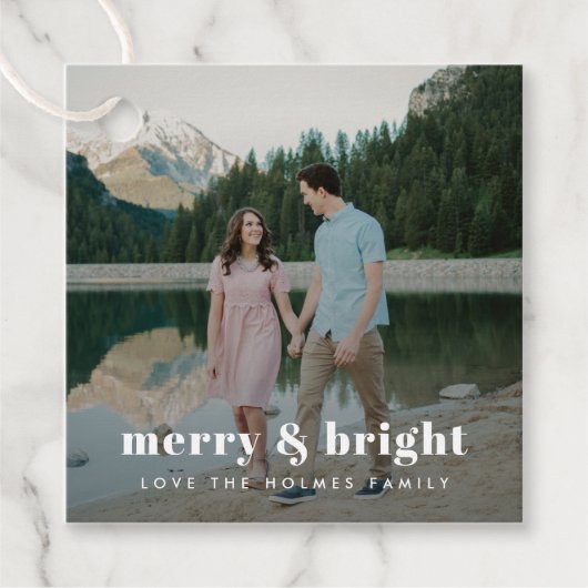 Merry en Bright | Moderne kerstfeestfoto Bedankjes Labels (Voorkant)