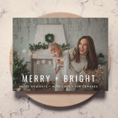 Merry en Bright | Moderne kerstfoto van Trendy Feestdagenkaart