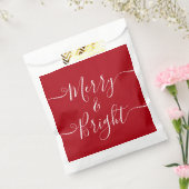 Merry en Bright | Moderne Typografie Red Kerstmis Bedankzakje (Gezegeld)