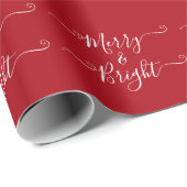 Merry en Bright | Moderne Typografie Red Kerstmis Cadeaupapier (Rol Hoek)