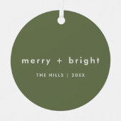 Merry en Bright | Trendy Moss Green Kerstmis Metalen Ornament (Voorkant)
