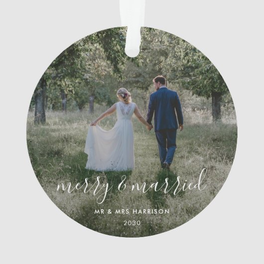 Merry en getrouwd | Kerstfoto Newleyweds Ornament (achterkant)
