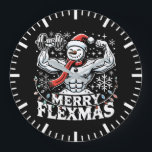 Merry Flexmas - Snowman Flexing Christmas Gym Grote Klok<br><div class="desc">Omarm de feestelijke geest en sportschool met dit hilarische "Merry Flexmas" -ontwerp! Met een gescheurde sneeuwman met uitpuilende biceps, omringd door feestelijke elementen zoals sneeuwvlokken, kerstbomen en vakantiepatronen, is dit ontwerp perfect voor iedereen die weigert zijn training over te slaan, zelfs tijdens de feestdagen. Of je nu een fitnessliefhebber, bodybuilder...</div>