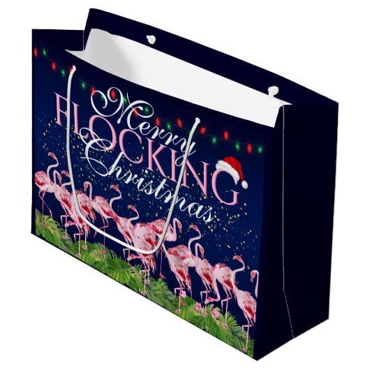 Merry Flocking Kerstroze Flamingo Groot Cadeauzakje (Voorkant Gekanteld)