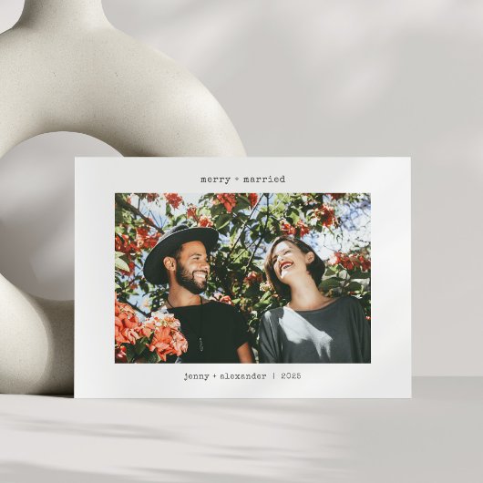 Merry gehuwd met twee foto's met minimalistische s feestdagenkaart
