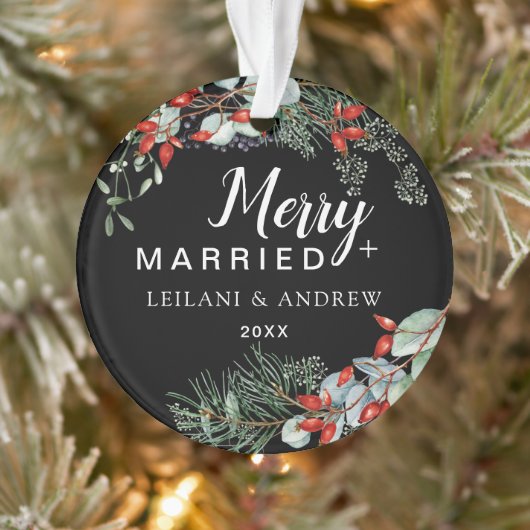 Merry Getrouwd Holly Greenery Kerst Zwart Ornament (Boom)