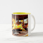 Merry-go-round Tweekleurige Koffiemok (Voorkant rechts)