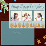 Merry Gold Blue Simple 3 Photo Collage Feestdagenkaart<br><div class="desc">Personaliseer deze 3 fotocollage vakantiecaarten in een eenvoudig goud en pastelblauw Merry Happy Everything interreligieuze ontwerp. Een gestileerd handgeschreven scriptlettertype in diepblauw met een lichte slagschaduw in wit voegt interesse toe en de rij van vijf faux gouden Menorah's en vier kerstbomen maakt deze platte vakantiecaarten een stijlvolle keuze voor uw...</div>