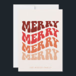 Merry Groovy Wavy Red Typography Christmas Feestdagenkaart<br><div class="desc">Merry Merry Christmas Kaart: een retro ontwerp,  met een golvende  typografie en een gedempt rood palet.</div>