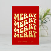 Merry Groovy Wavy Red Typography Christmas Folie Feestdagenkaart (Staand Voorkant)