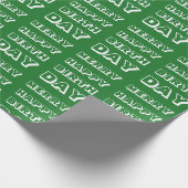 Merry Happy Birthday green white modern kerst Cadeaupapier (Hoek)