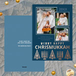 Merry Happy Chrismukkah Chic 3 Foto Roos Gold Folie Feestdagenkaart<br><div class="desc">Persoonlijke foto-wenskaarten met echte gouden folie van roos bieden een extra luxe aan uw vakantieberichten. Eenvoudig aan te passen, voeg enkel uw drie foto's toe waar zij lichtjes overlappend met dunne gouden grenzen van het roos zullen lijken. Geef het jaar bij de bovenkant en de jouw naam en een korte...</div>