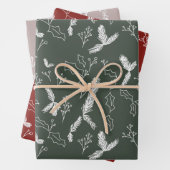 Merry kerst Pine Berries Pattern Red Green Inpakpapier Vel (In situ)