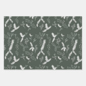 Merry kerst Pine Berries Pattern Red Green Inpakpapier Vel (Voorkant)