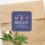 Merry-kerst Rode marine Blue Simple Minimalist Vierkante Sticker<br><div class="desc">een simpel label met een prettig kerstblauw en rood geschenk. Dit design is uitgerust met een mooi,  mooi,  mooi kerstfeest,  modern,  heerlijk,  heerlijk,  moderne kerstwinter,  minimaal,  minimaal,  klein,  klein,  lichtblauw,  klassieke familienaam simpele Xmas,  een kerstfeestdag eenvoudig sticker label,  kerstfeestfeestartikelen,  simplistische moderne tekenstijl,  grieachtige typografische tekst</div>