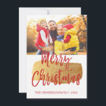 Merry-kersthandschrift met briefkaart voor script<br><div class="desc">Vrolijke Kerstmis Hand Lettered Script Photo Card. De foto en tekst van dit met de hand geletterde penseelscript kan worden bijgewerkt en aangepast met uw foto en familienaam. Op deze kaart staan ook de familienaam en een gouden folie krans op de achterkant van de Kaart.</div>
