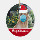 Merry Kerstmis Funny Dog in Face Mask Keramisch Ornament (Links)