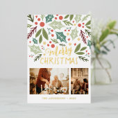 Merry Kerstmis Holly Berry Foliage Two Photo Folie Feestdagenkaart (Staand Voorkant)