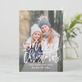 Merry Kerstmis Modern Silver Script Photo Collage Feestdagenkaart (Staand voorkant)