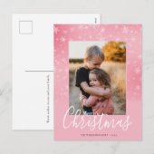 Merry Kerstmis Modern Snowy Winter Pink Foto Feestdagenkaart (Voorkant / Achterkant)