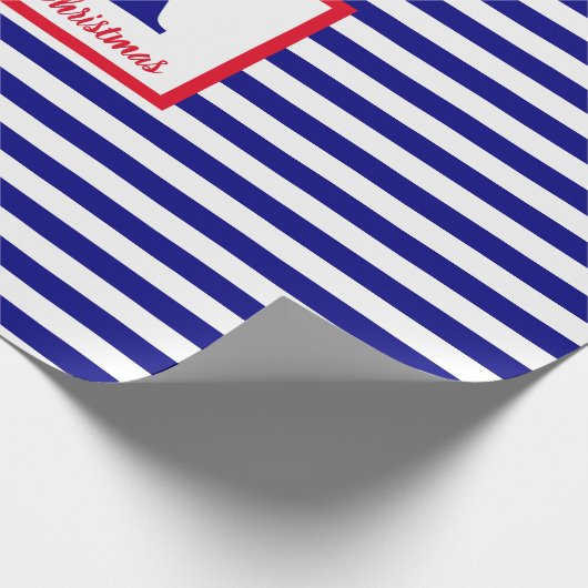 Merry Kerstmis Nautical Monogram Red Blue Cadeaupapier (Hoek)