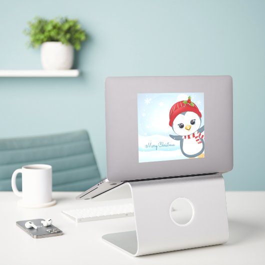 Merry Kerstpinguin Sticker (Laptop op bureau)