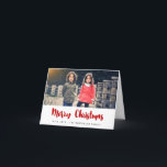 Merry Kersttrendy Red font name foto Feestdagen Kaart<br><div class="desc">Een moderne borsteldoopvonttypografie voor dit verpersoonlijkbare collectie van de vakantiefoto kaarten.</div>