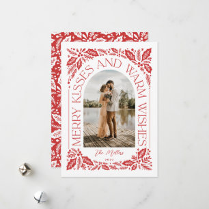Merry Kisses en Warm Wishes Berry Red Photo Arch Feestdagenkaart