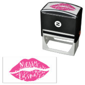 Merry Kissmas | Trendy script typografische lippen Zelfinktende Stempel (In situ)