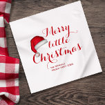 Merry Little Christmas Custom Servet<br><div class="desc">Dit ontwerp is voorzien van een vrolijk klein kerstservet,  met rode scripttypografie,  een familiereünie,  een modern pet,  een kerstfeest,  kalligrafie,  een eenvoudige minimalistische,  leuke cocktails.</div>