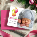 Merry Little Christmas Photo Sip and See Feestdagenkaart<br><div class="desc">Vier het eerste vakantieseizoen van je pasgeboren meisje met deze grillige slok en zie uitnodigingen, ideaal voor een feestelijk kerstfeest of meet and greet-baby shower. Deze unieke open babydoucheuitnodigingen zijn voorzien van elegante waterverf vakantie-ornamenten in levendige tinten van roze, groen en rood, gecombineerd met de charmante typografie "Merry Little Christmas"...</div>