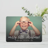 Merry Little Kerstmis Modern Typografie Foto Feestdagenkaart (Staand voorkant)