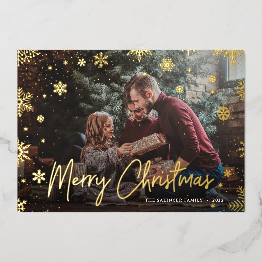 Merry Magic | Snowflake Overlay-out met kerstmis Folie Feestdagenkaart (Voorkant)