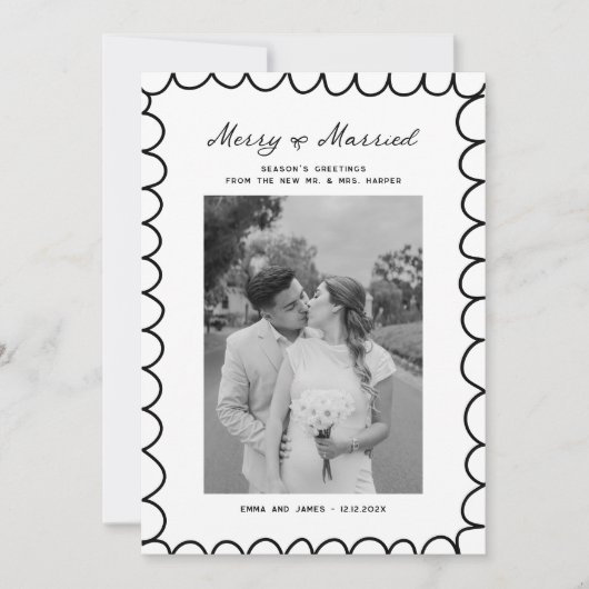 Merry & Married Bow Foto Kerst Passen getrouwd Feestdagenkaart (Voorkant)