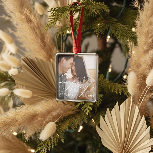 Merry & Married Elegant Script Newlyweds Photo Metalen Ornament