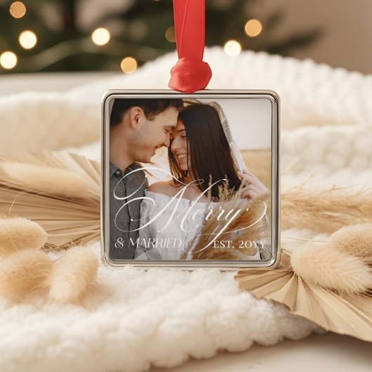 Merry & Married Elegant Script Newlyweds Photo Metalen Ornament