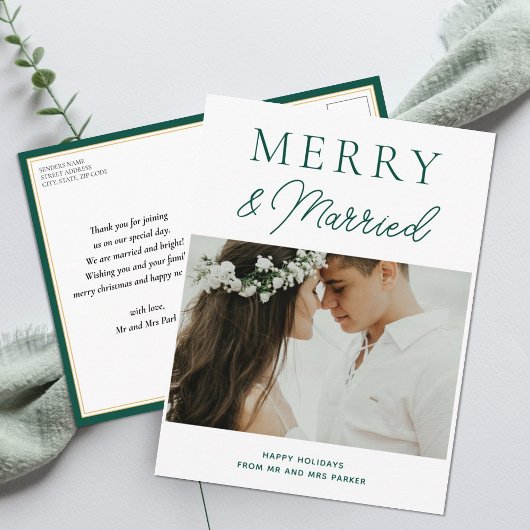 Merry Married Modern Green Script Foto Kerstmis Feestdagenkaart
