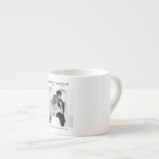 Merry & Married - Personalized Newlywed Christmas  Espresso Kop (Voorkant rechts)