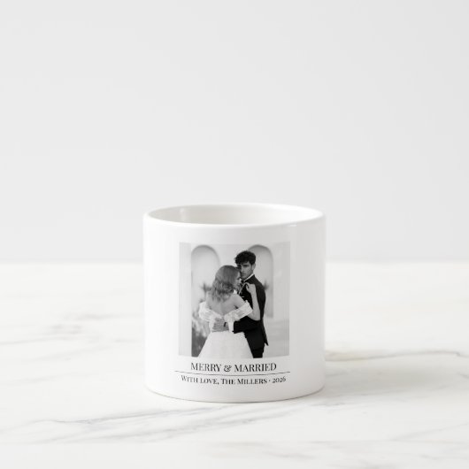 Merry & Married - Personalized Newlywed Christmas  Espresso Kop (Voorkant)