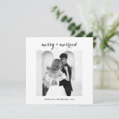 Merry & Married - Personalized Newlywed Christmas  Feestdagenkaart (Staand voorkant)