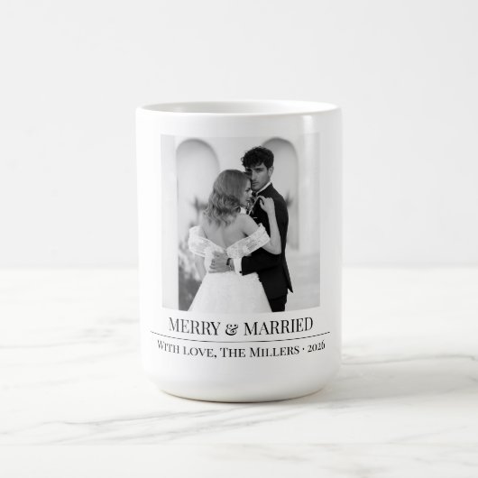 Merry & Married - Personalized Newlywed Christmas  Koffiemok (Center)