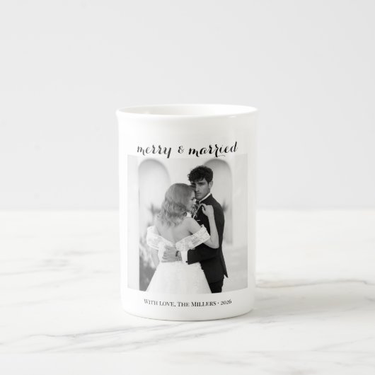 Merry & Married - Personalized Newlywed Christmas  Porselein Kop (Voorkant)