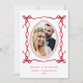 Merry Married Red Bow Passen getrouwd Kerstfoto Feestdagenkaart (Voorkant)