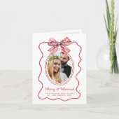 Merry Married Red Wavy Lijst Bow Foto Kerst Feestdagen Kaart (Voorkant)