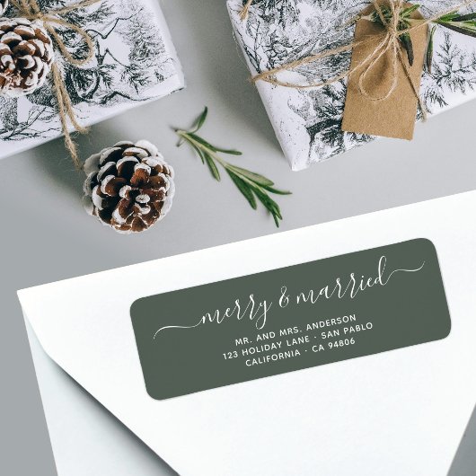 Merry Married Sage Green Christmas Retouradres Etiket