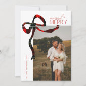 Merry & Married Script Photo Christmas Tartan Bow Feestdagenkaart (Voorkant)